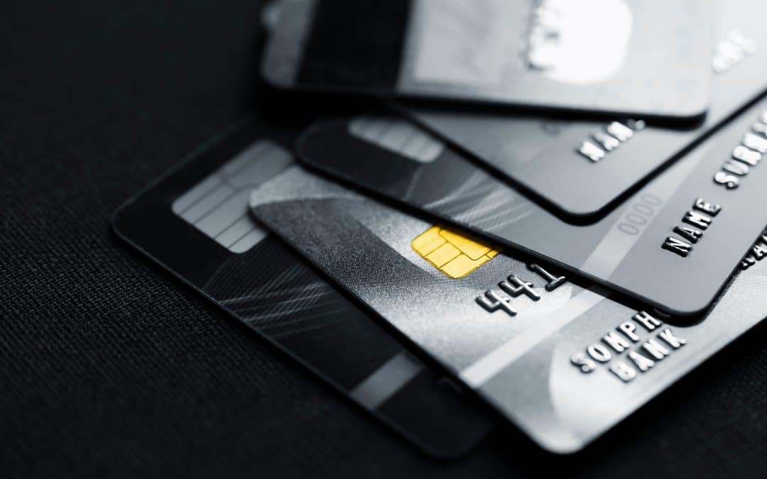 Trebate li otkazati svoju kreditnu karticu nakon što je otplatite?