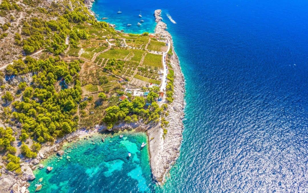 Uvale Hvara: Tajna mjesta za miran odmor uz more